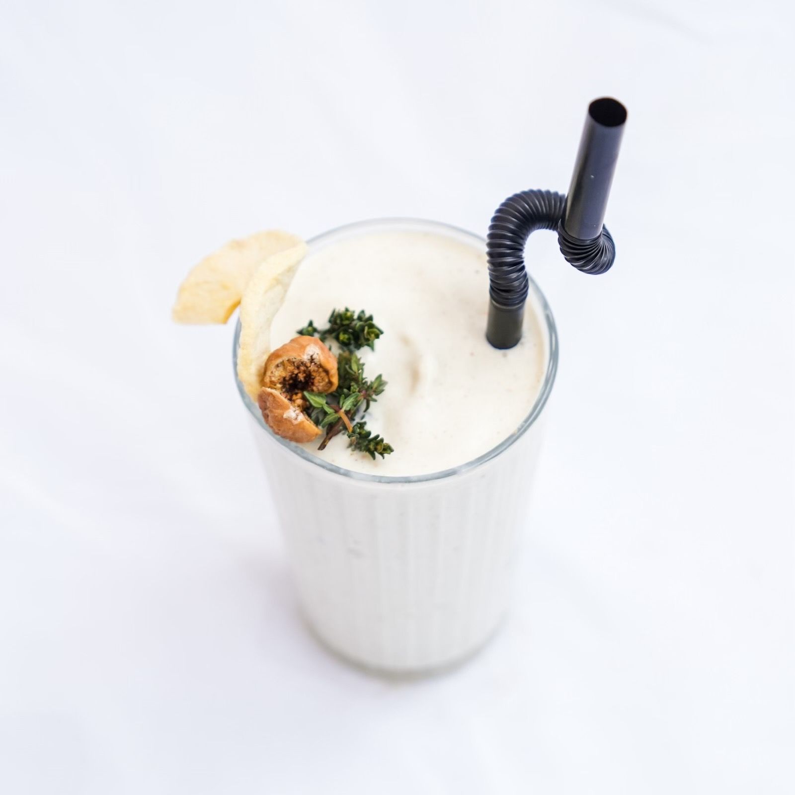 اسموتی پسته و انجیر